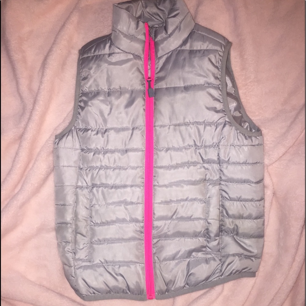 Lightweight gray with bright pink zipper vest